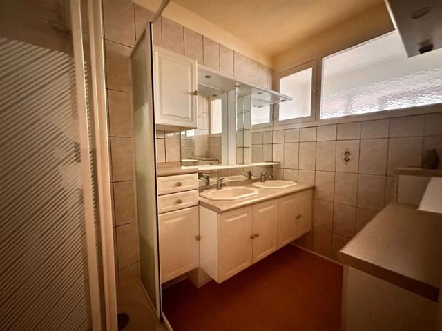 APPARTEMENT BOURGES 3 pièce s 67 m2