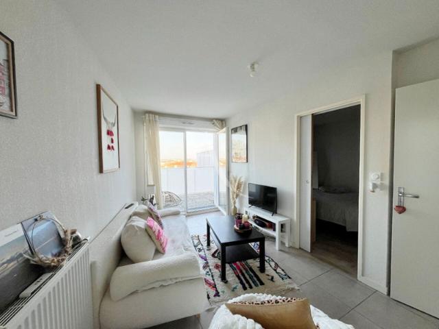 Appartement Blagnac 2 pièces avec balcons et parking