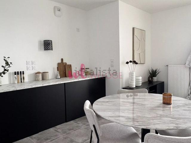 Appartement, Bron