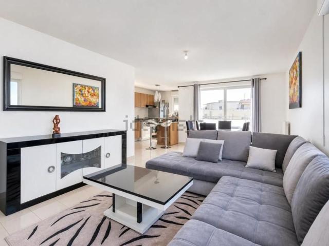 Appartement, Bron