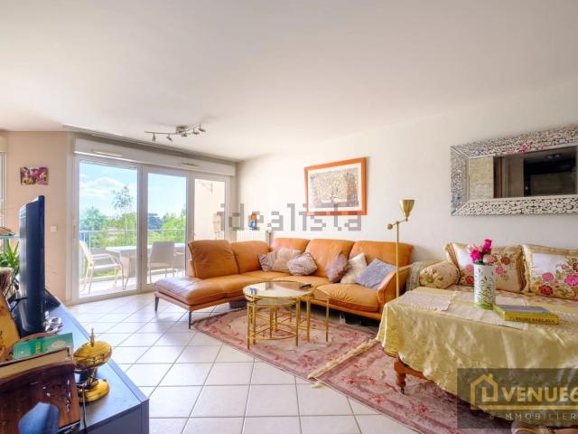 Appartement, Bron