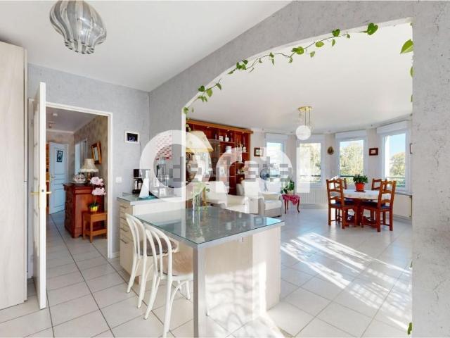 Appartement, Bron