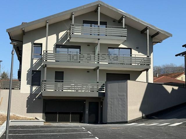 Appartement, Brenthonne