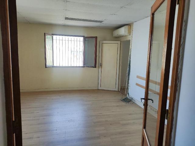 Appartement bureau de3 pièces à louer à Lacq
