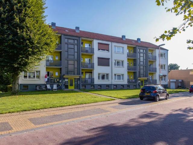 Appartement Burg. Savelberglaan, Kerkrade Oost À louer