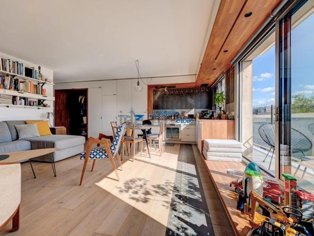 Appartement, Buttes Chaumont, Paris