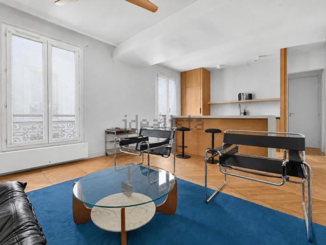 Appartement, Buttes Chaumont, Paris