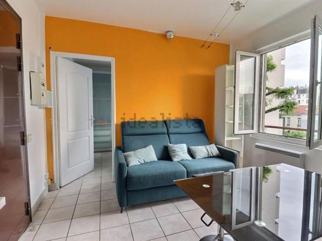 Appartement, Buttes Chaumont, Paris