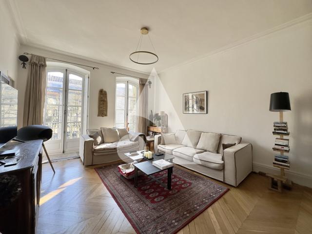 Appartement Cahors 3 pièces 123 m2. 123m² Cahors