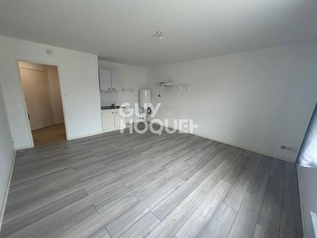 Appartement Calais 1 pièce s 29 m2