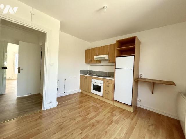 APPARTEMENT CALAIS NORD 1 CHAMBRE