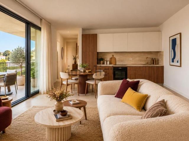 Appartement, Carbon Blanc