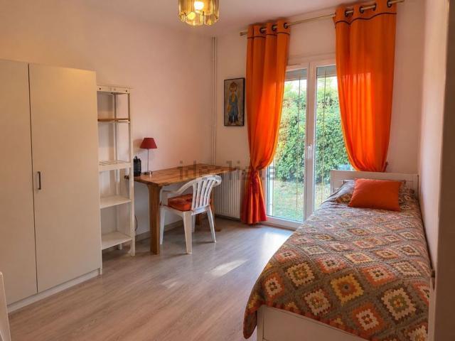 Appartement, Carbon Blanc