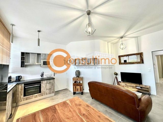 Appartement, Carbon Blanc