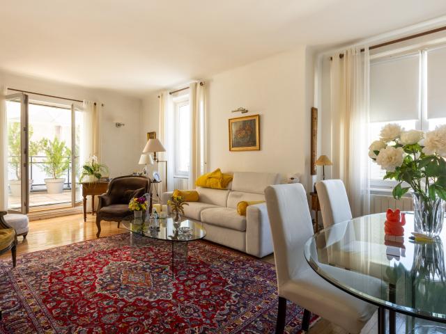 / APPARTEMENT CARMEN /