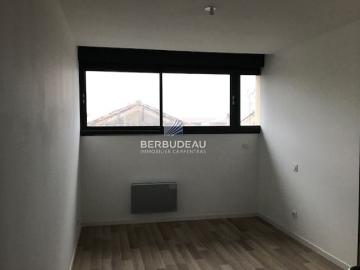 Appartement Carpentras Pyramide, Location appartement 3 pièces 70 m²