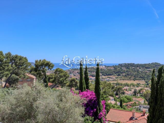 Appartement, Carqueiranne