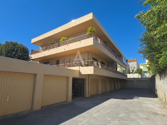 Appartement, Carqueiranne