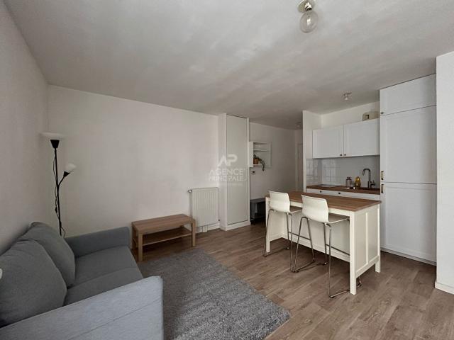 Appartement Carrières Sous Poissy 1 pièce s meublé 29.24 m2