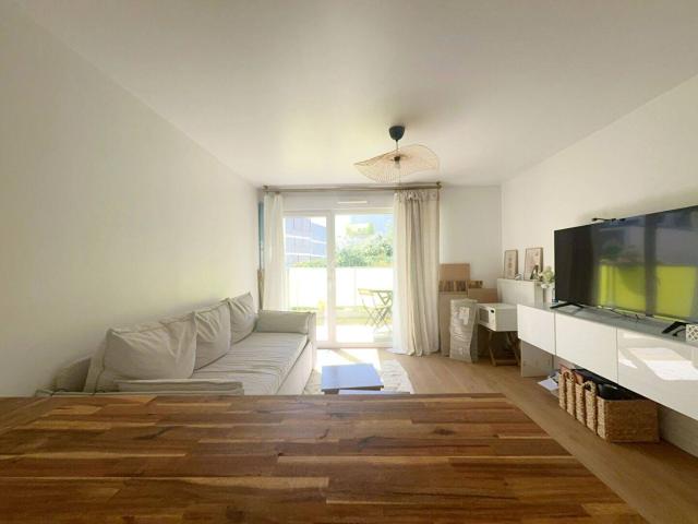 Appartement Carrieres Sous Poissy 2 pièce s meublé 40.19 m2