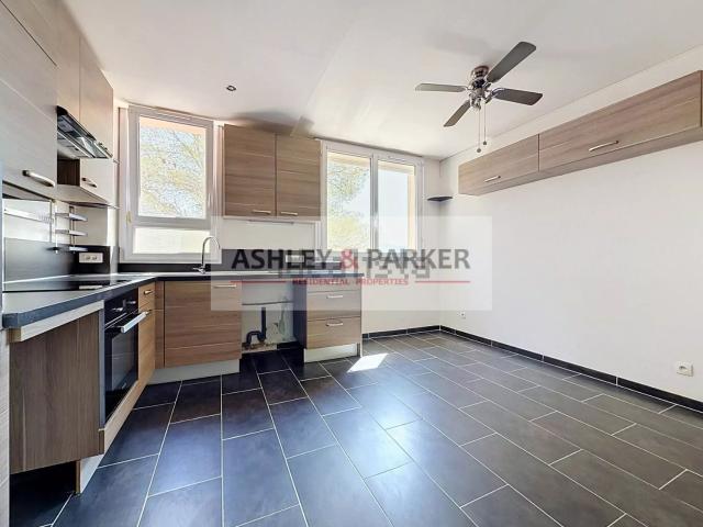 Appartement, Carros