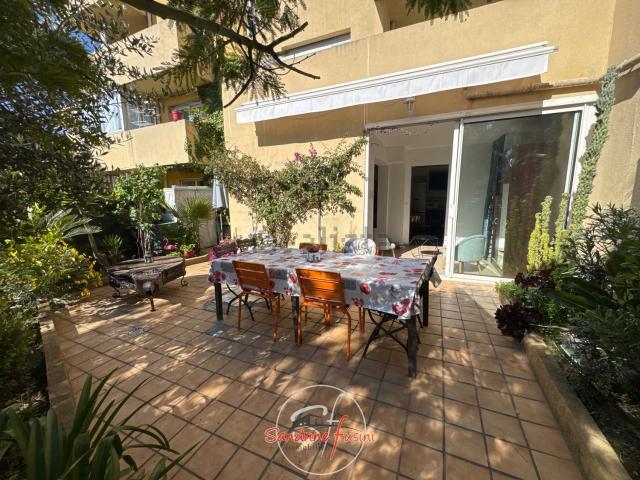 Appartement, Carros