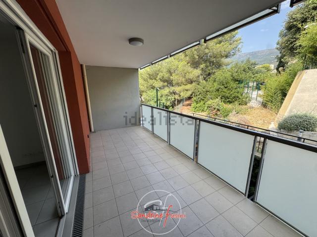 Appartement, Carros