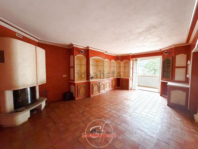 Appartement, Carros