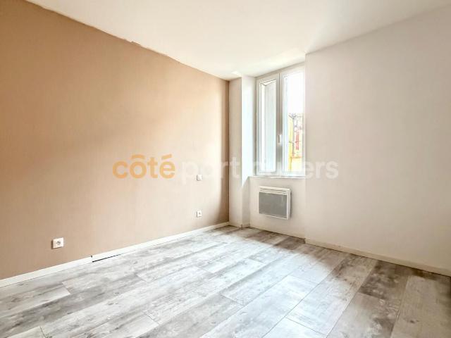 Appartement Caussade 4 pièce s