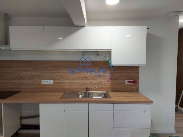 Appartement centre de charlieu avec garage