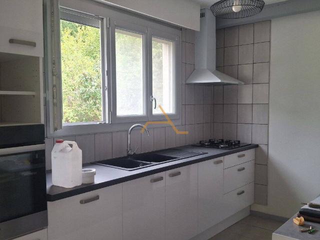 APPARTEMENT CENTRE DIEULEFIT