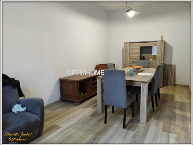 Appartement centre ville de Chalais