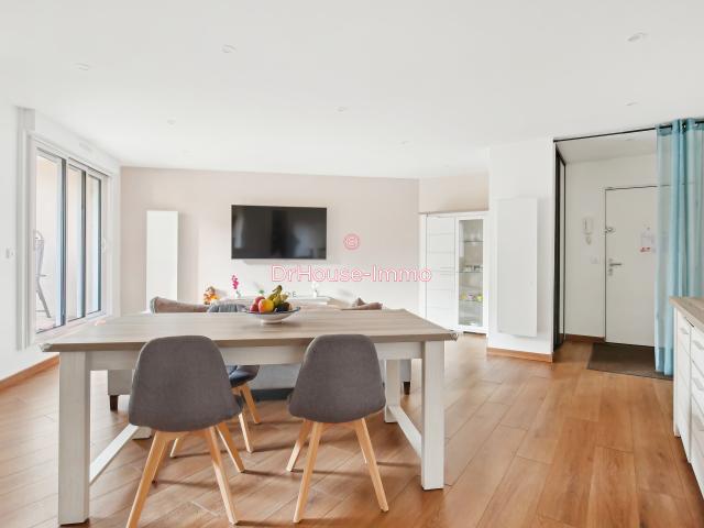 Appartement centre ville en parfait état avec terrasse et jardin privatifs