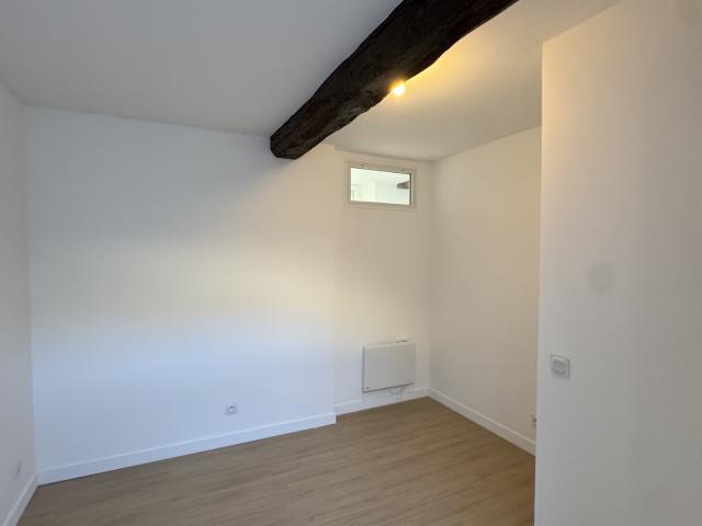 APPARTEMENT CENTRE VILLE Villeneuve la Guyard 89340