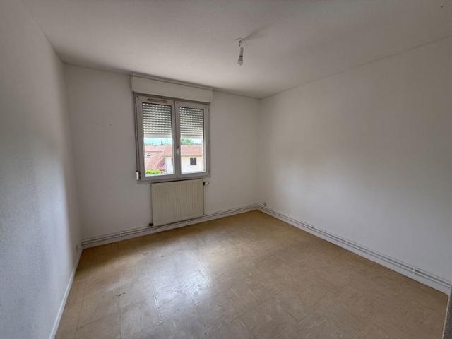 Appartement Cercie 3 pièce s 72 m2