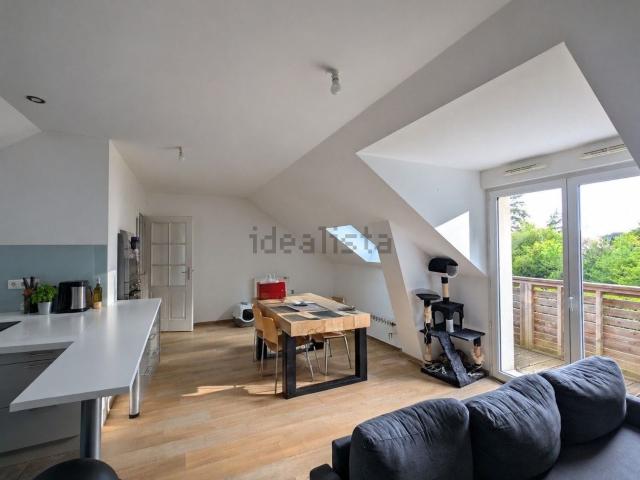 Appartement, Cerny