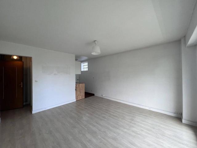 APPARTEMENT CHATENAY MALABRY 1 pièce s 27 m2