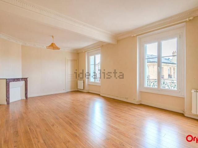 Appartement, Château Thierry