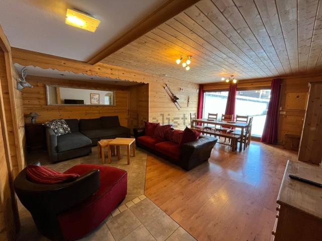 Appartement, Châtel