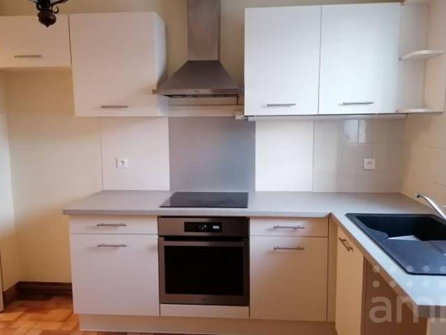 Appartement CHAUVIGNY CENTRE, résidence avec ascenseur