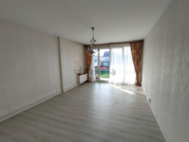 Appartement, Châlus