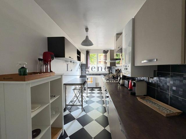Appartement Chantilly 3 pièce s 70 m² Loué meublé