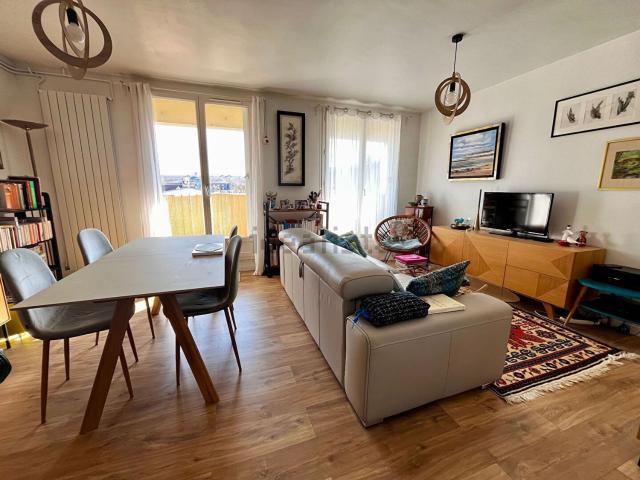 Appartement, Chantilly