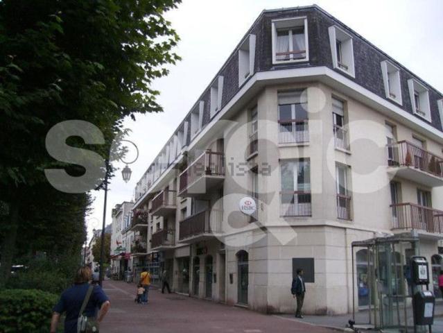 Appartement, Chantilly