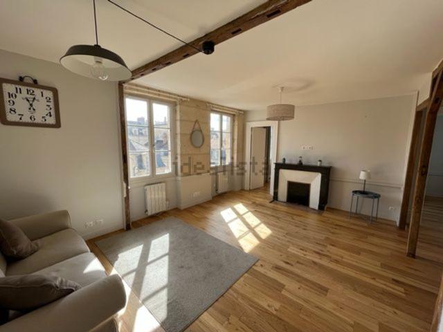 Appartement, Chantilly