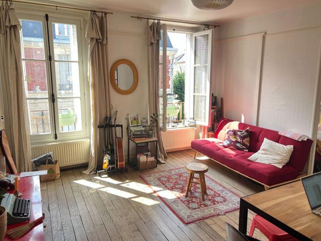 Appartement, Chantilly