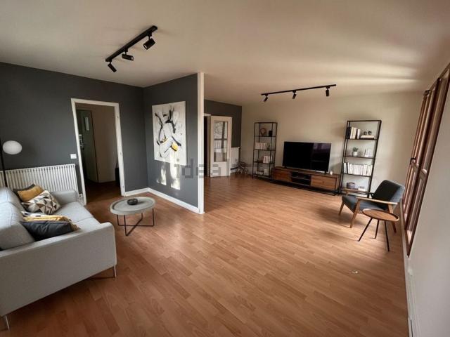 Appartement, Chantilly