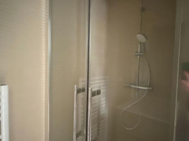Appartement Charbonnieres Les Bains 2 pièce s 39.7 m2
