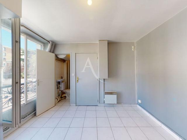 Appartement Charenton Le Pont 1 pièce de 12,11m²