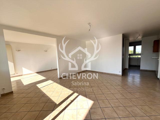 Appartement CHARLEVILLE MÉZIERES 3 Pièces 82.79 m2